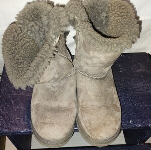 UGG Baily Bow II